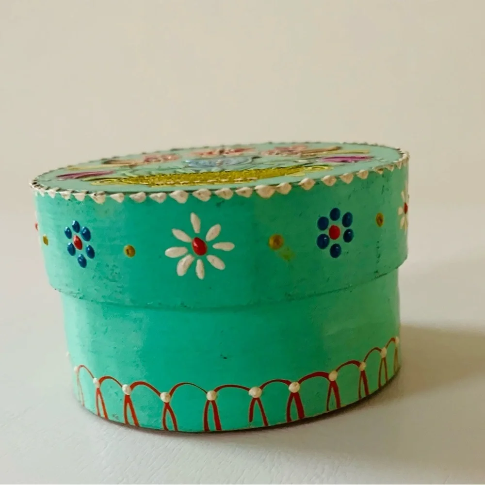 Wooden box
